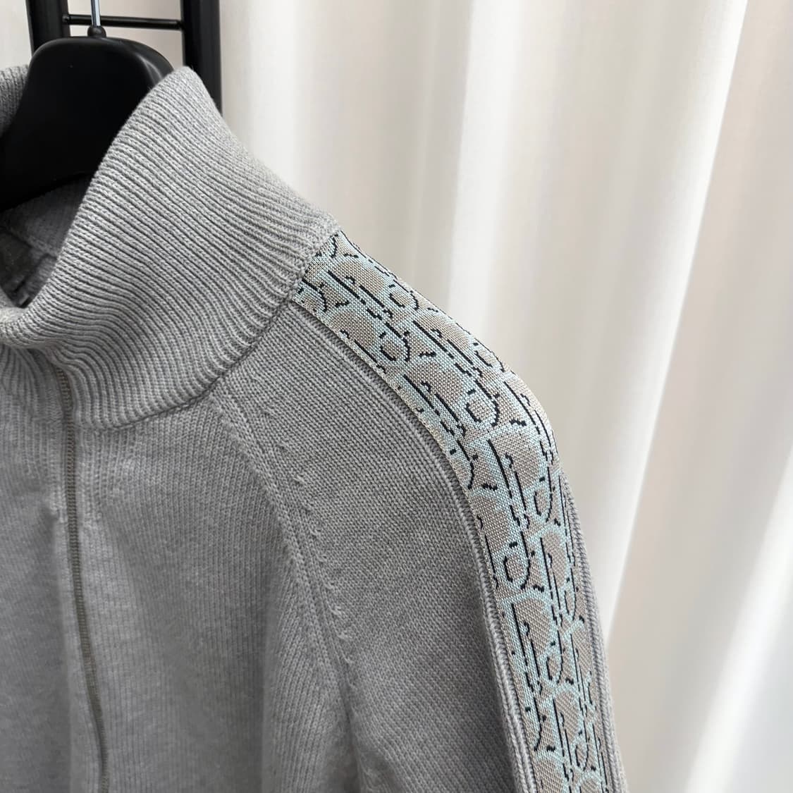 [S] 디올 인서트 사이드라인 집업 그레이 상품이미지3