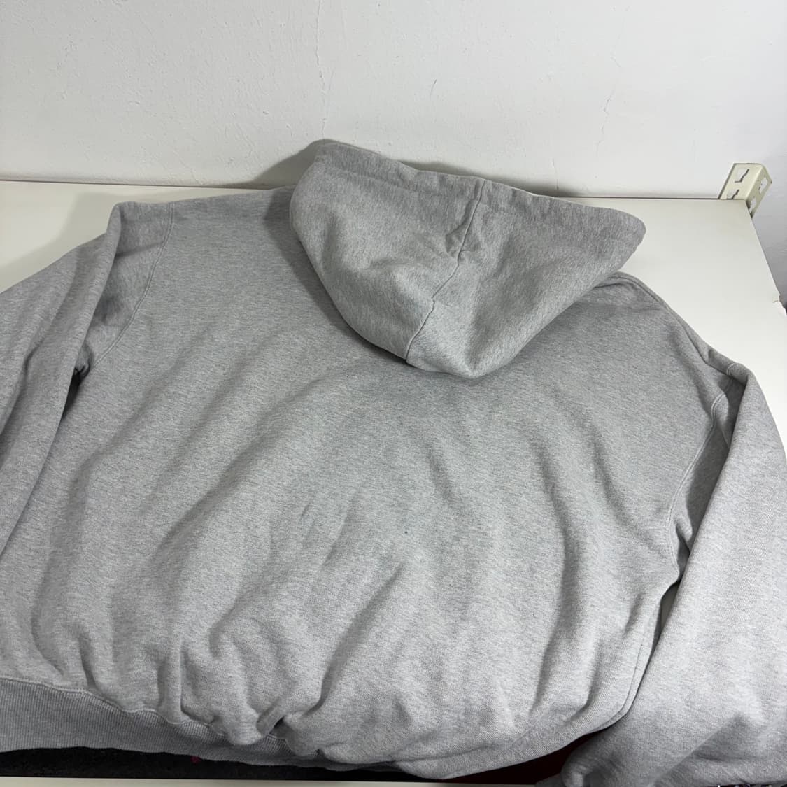 XL 퍼스탭 그레이 WITHP 후드티 상품이미지3