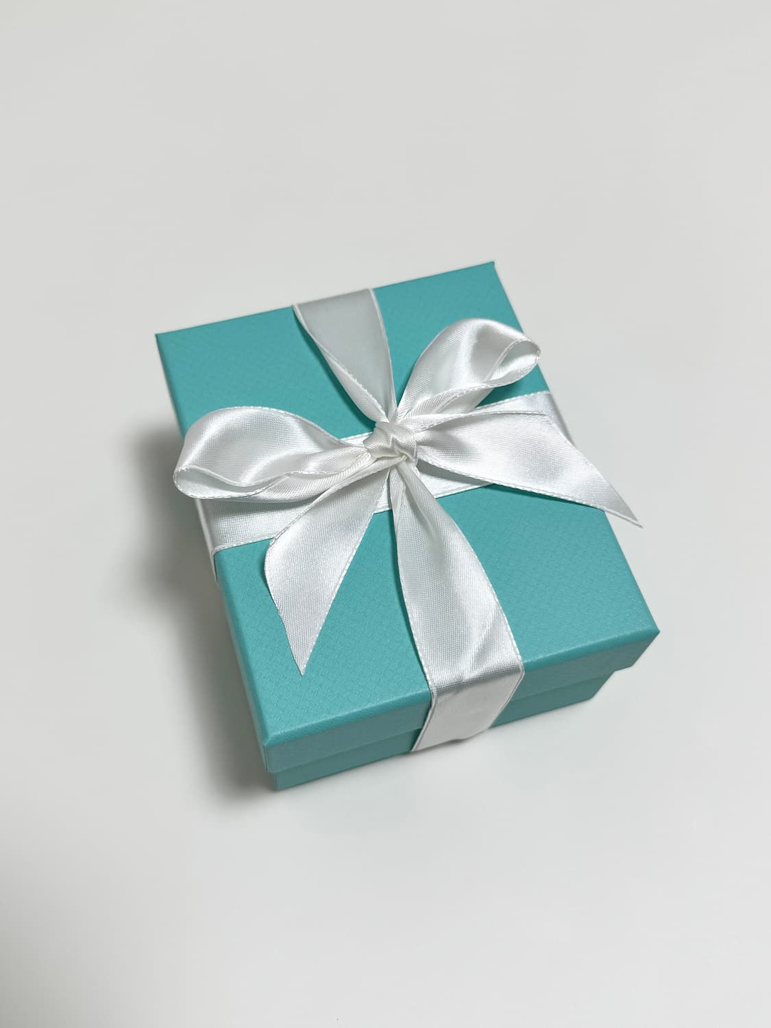 티파니 T 스마일 스몰 펜던트 (18K 화이트골드) 거의 새상품 상품이미지6