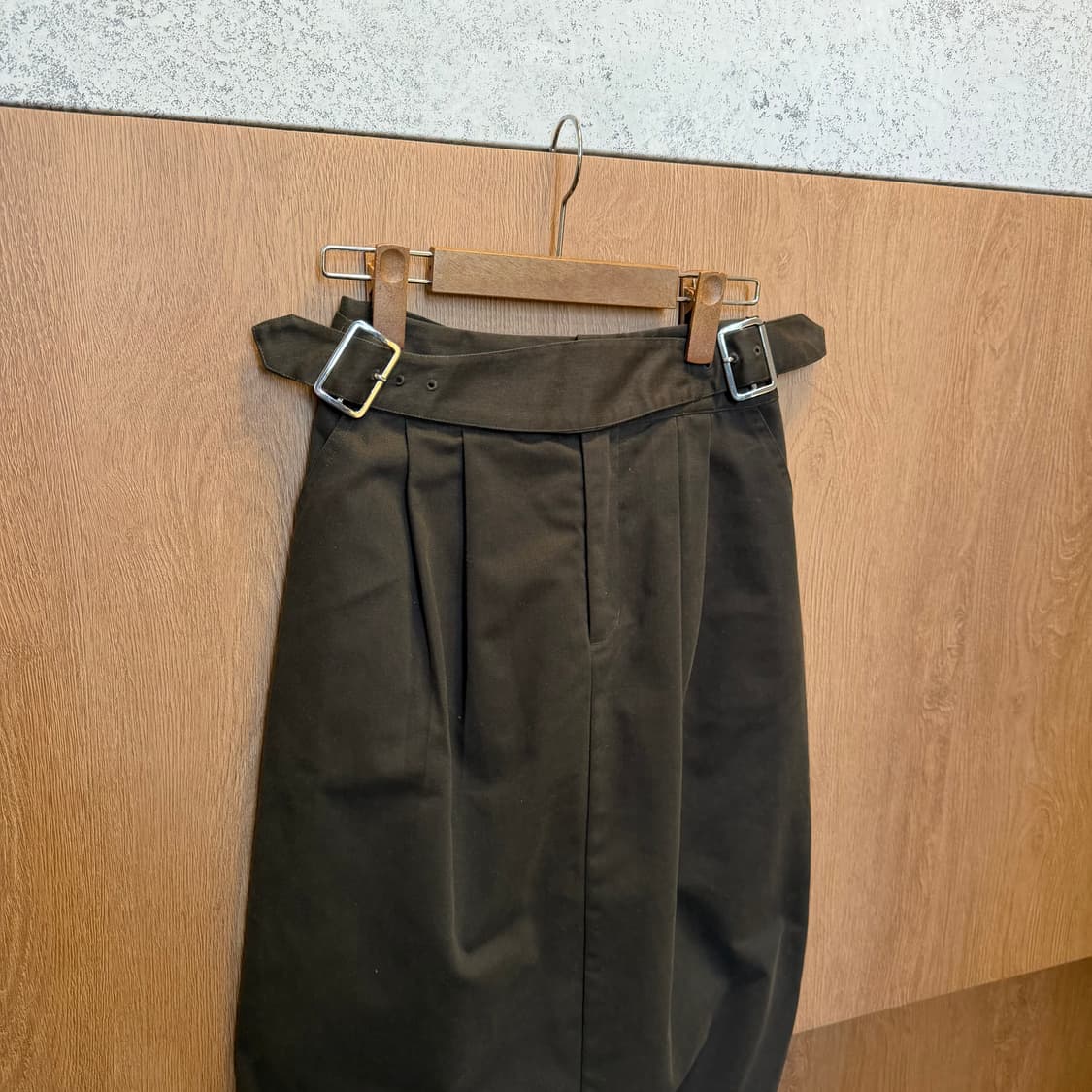 빈티지 롱 스커트 버클 벨크 스트랩 밴딩 디테일 브라운 상품이미지3