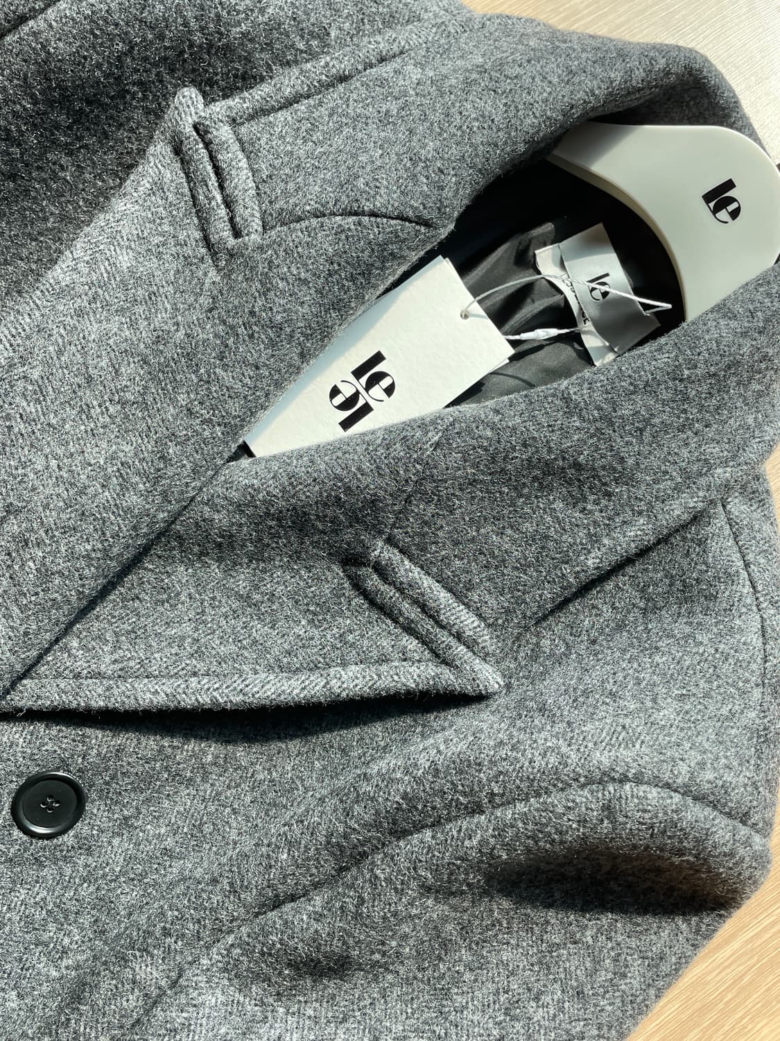 (새상품) le 울 클래식 더블 코트 차콜 Free 상품이미지4