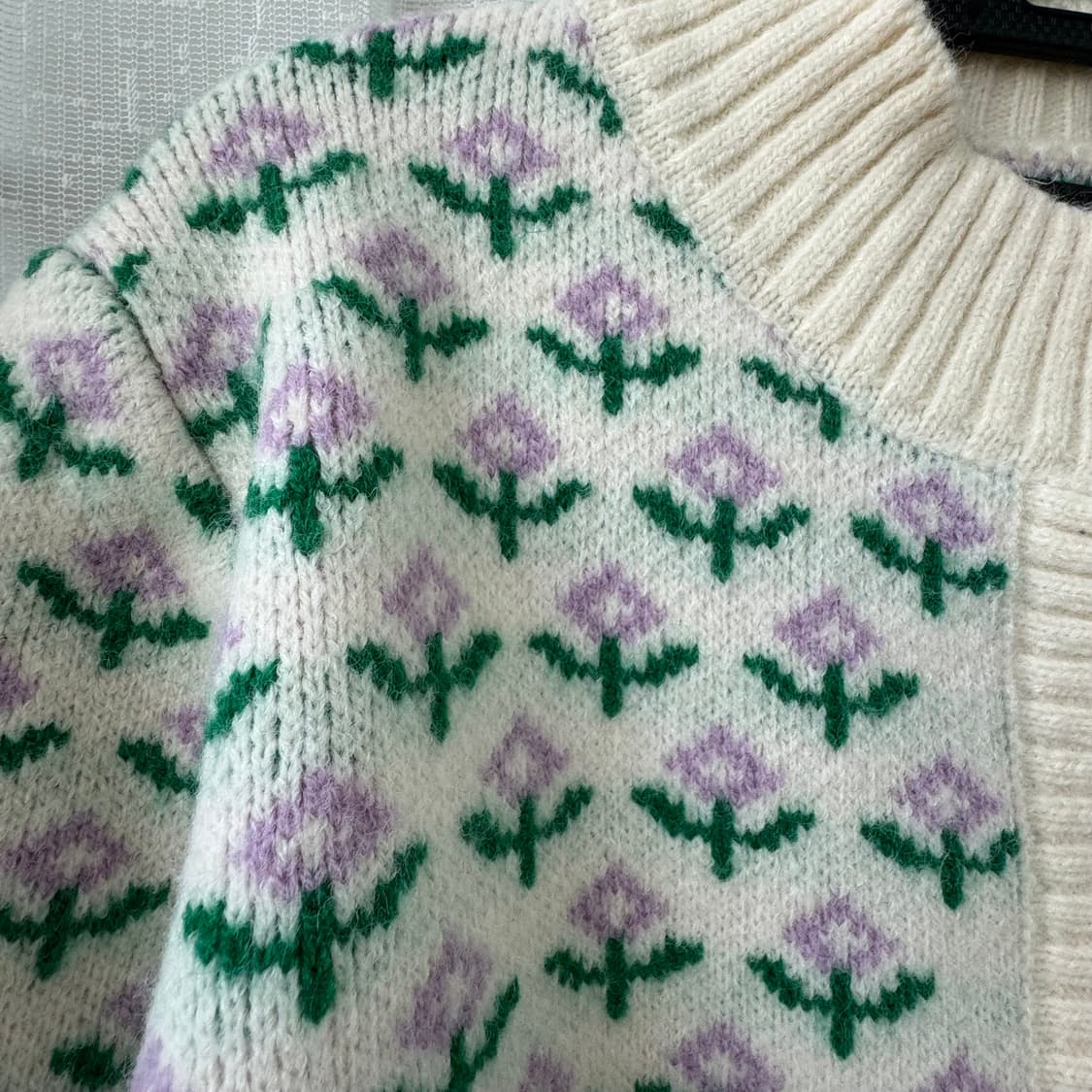 아이보리  연보라 꽃무늬 니트 가디건 상품이미지5