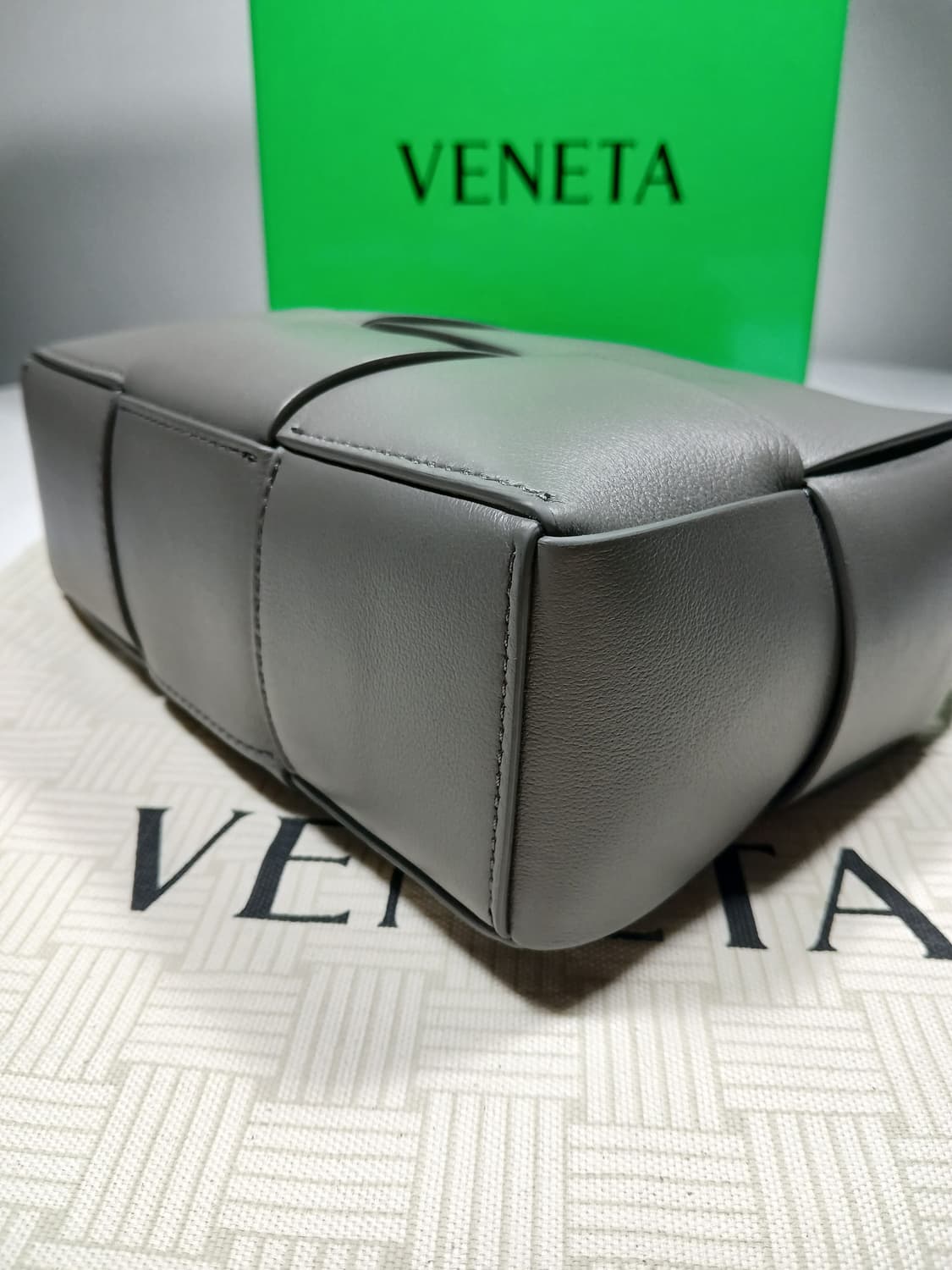 보테가베네타 아르코 카메라백 스몰 795177 상품이미지8