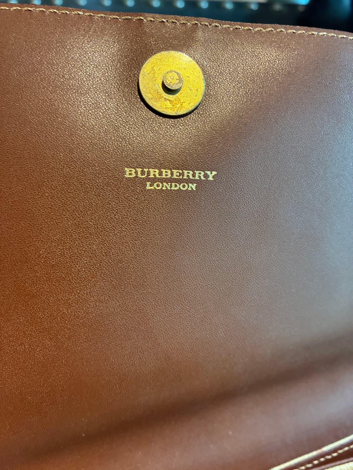 버버리 노바체크 숄더백 상품이미지5