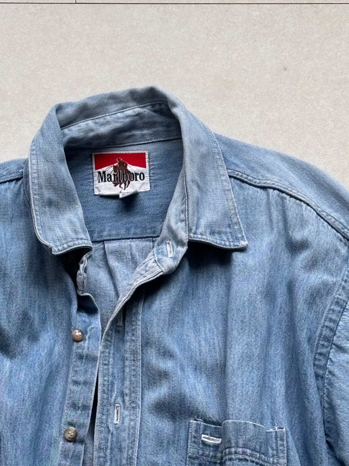 90s Marlboro Made in USA 데님 셔츠 상품이미지2
