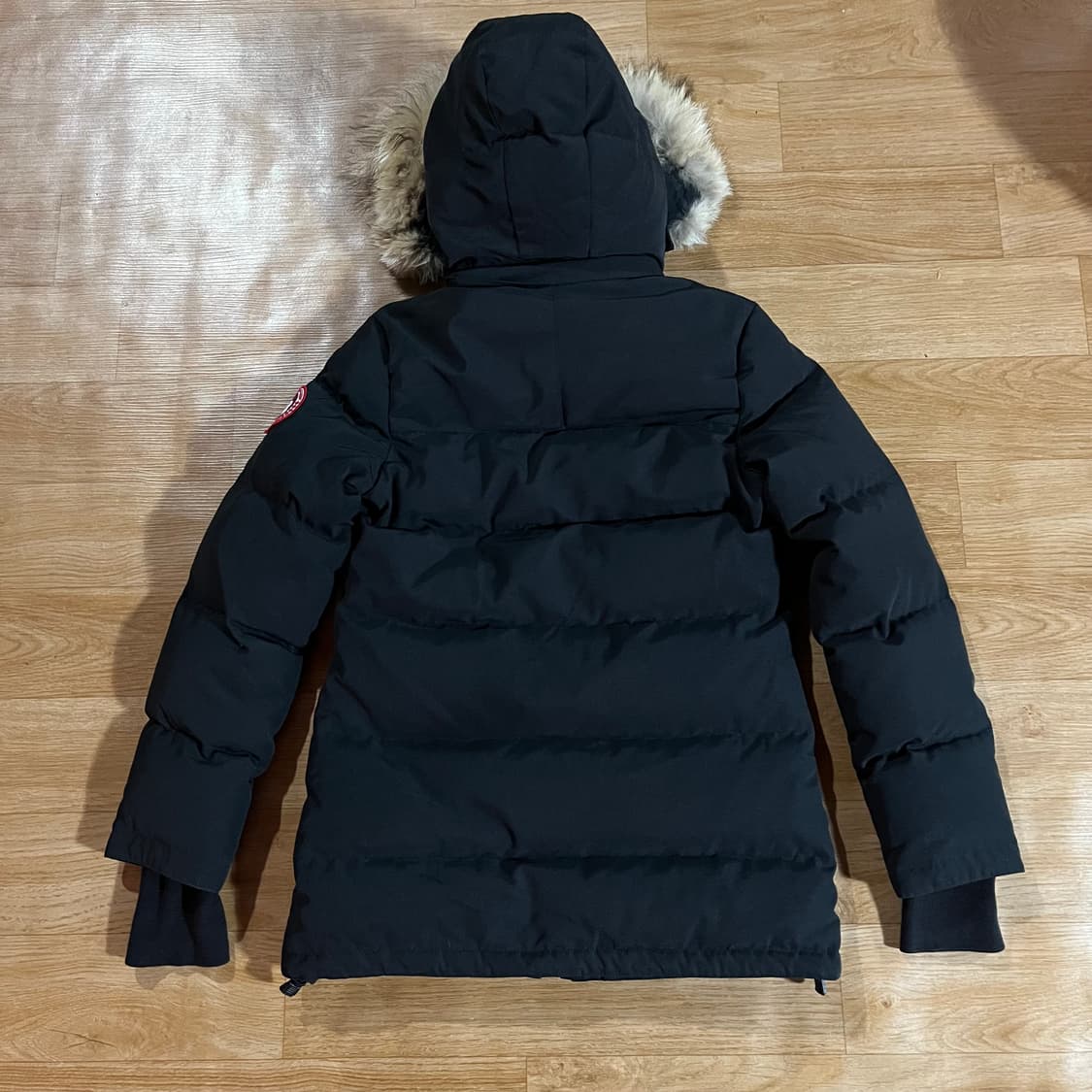 [여55] 캐나다구스 솔라리스 다운파카 상품이미지9