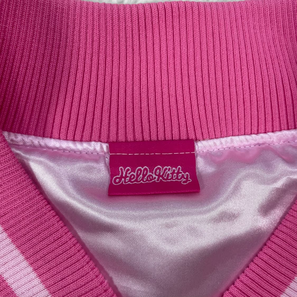 헬로키티 굿즈 키티 자수 스카잔 자켓 핑크 상품이미지8