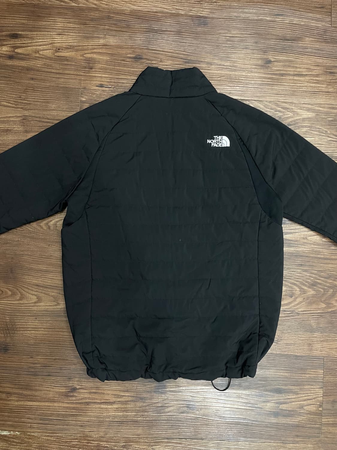 노스페이스 블랙 경량 패딩 푸퍼 자켓 상품이미지10