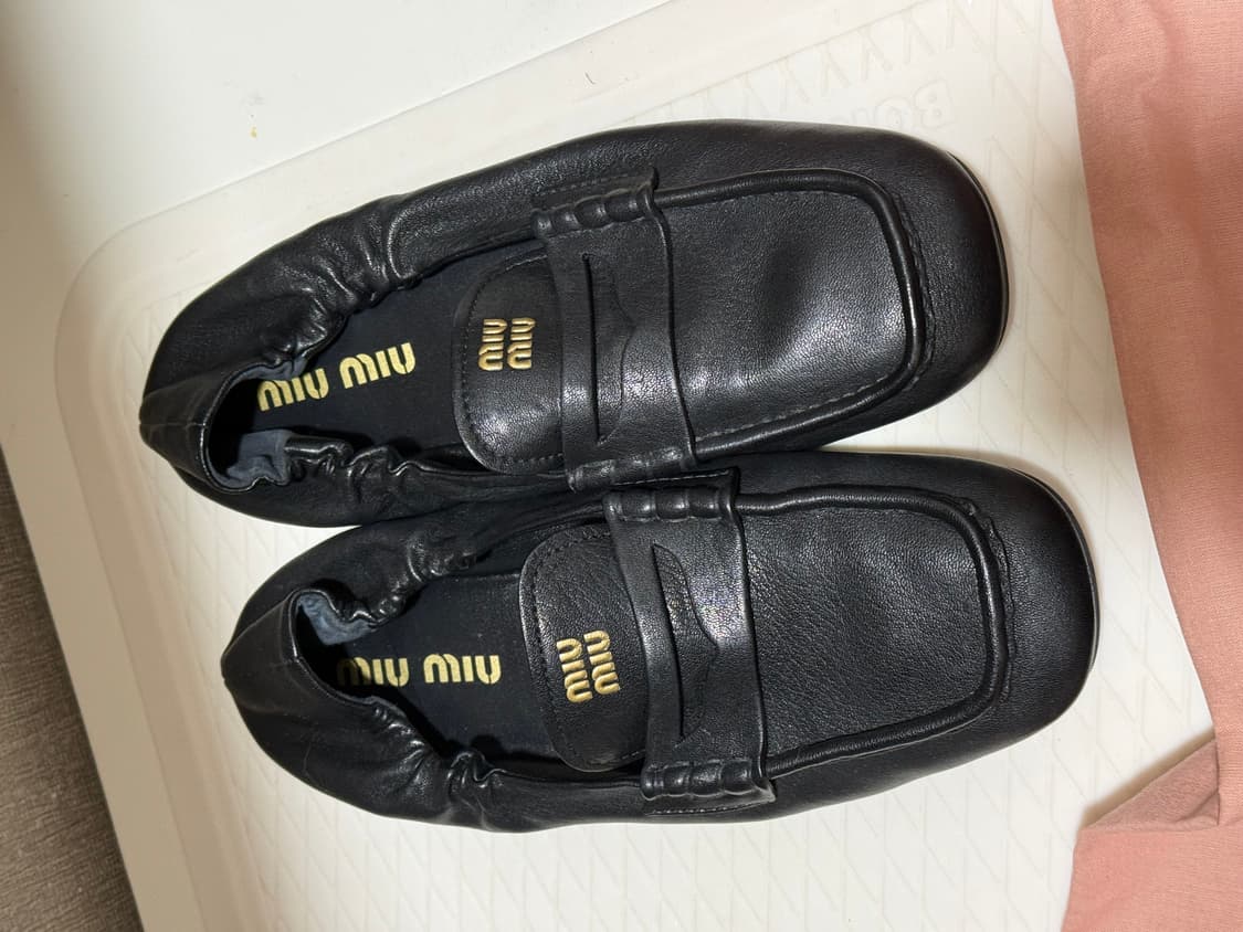 미우미우 루슈 나파 가죽 로퍼 플랫 38사이즈 상품이미지2