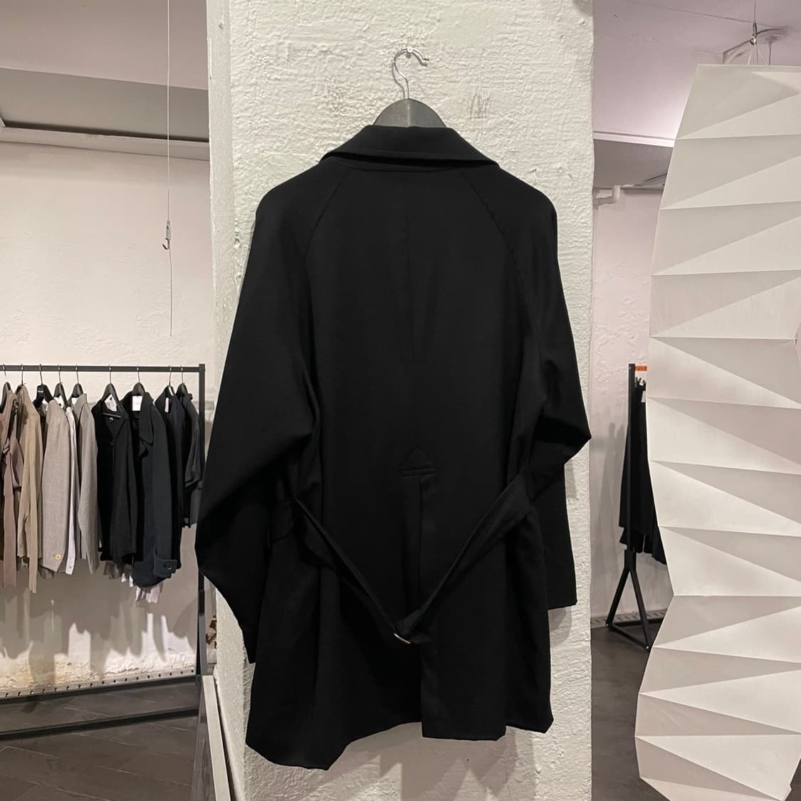 칠드런 오브 더 디스코댄스 숏 벨티드 코트 상품이미지4