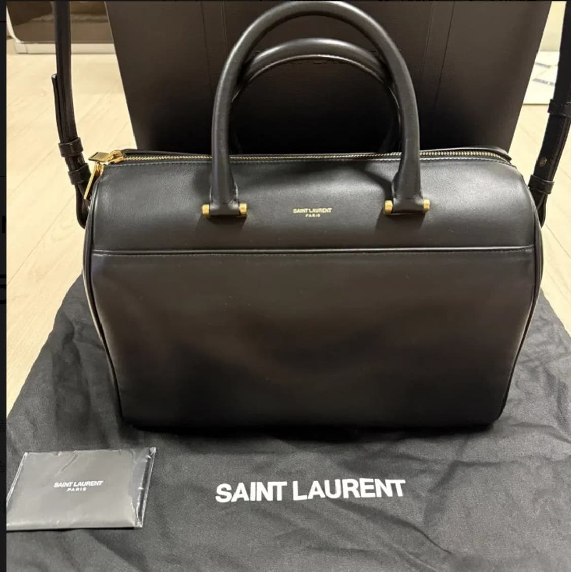 SAINT LAURENT 생로랑 스무스 레더 토트 크로스백 상품이미지1