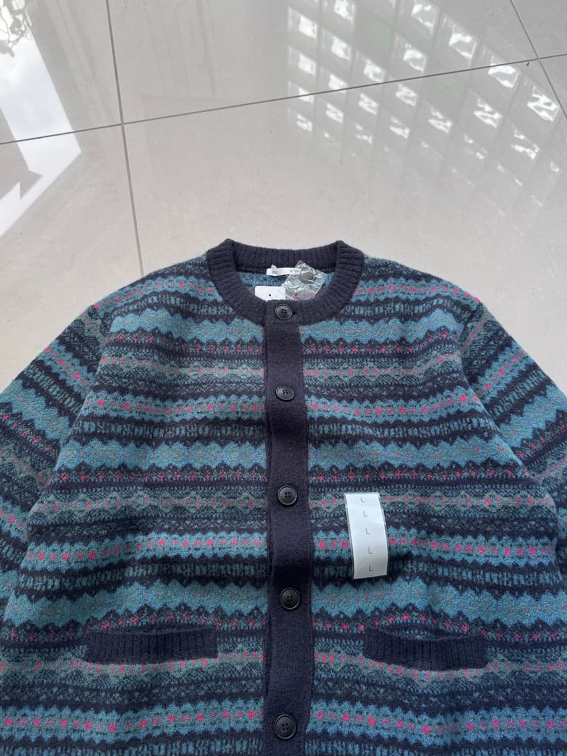 PUFF KNIT CARDIGAN 퍼프 니트 가디건 상품이미지4