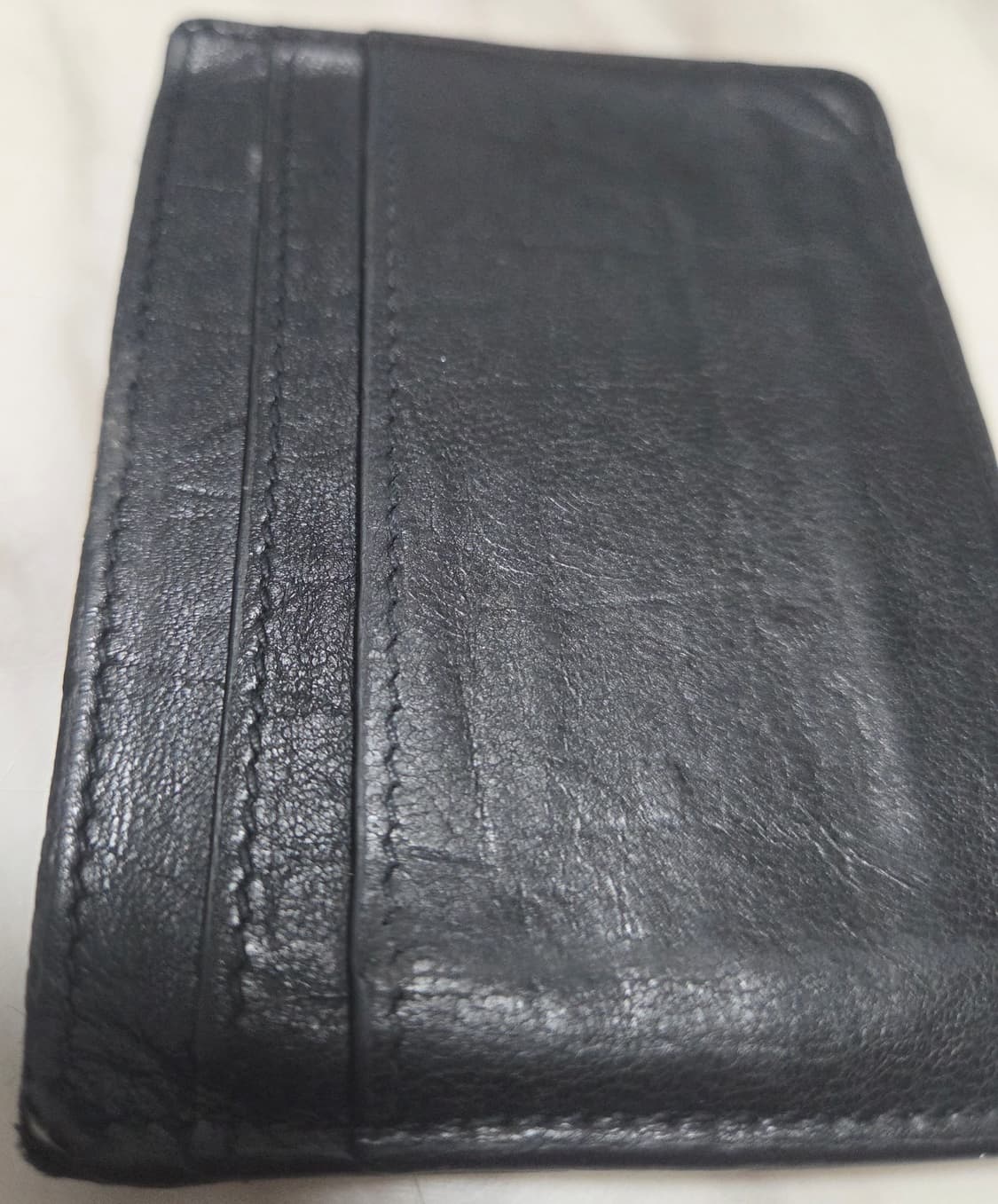 생로랑 모노그램 크로커다일 카드홀더 상품이미지10