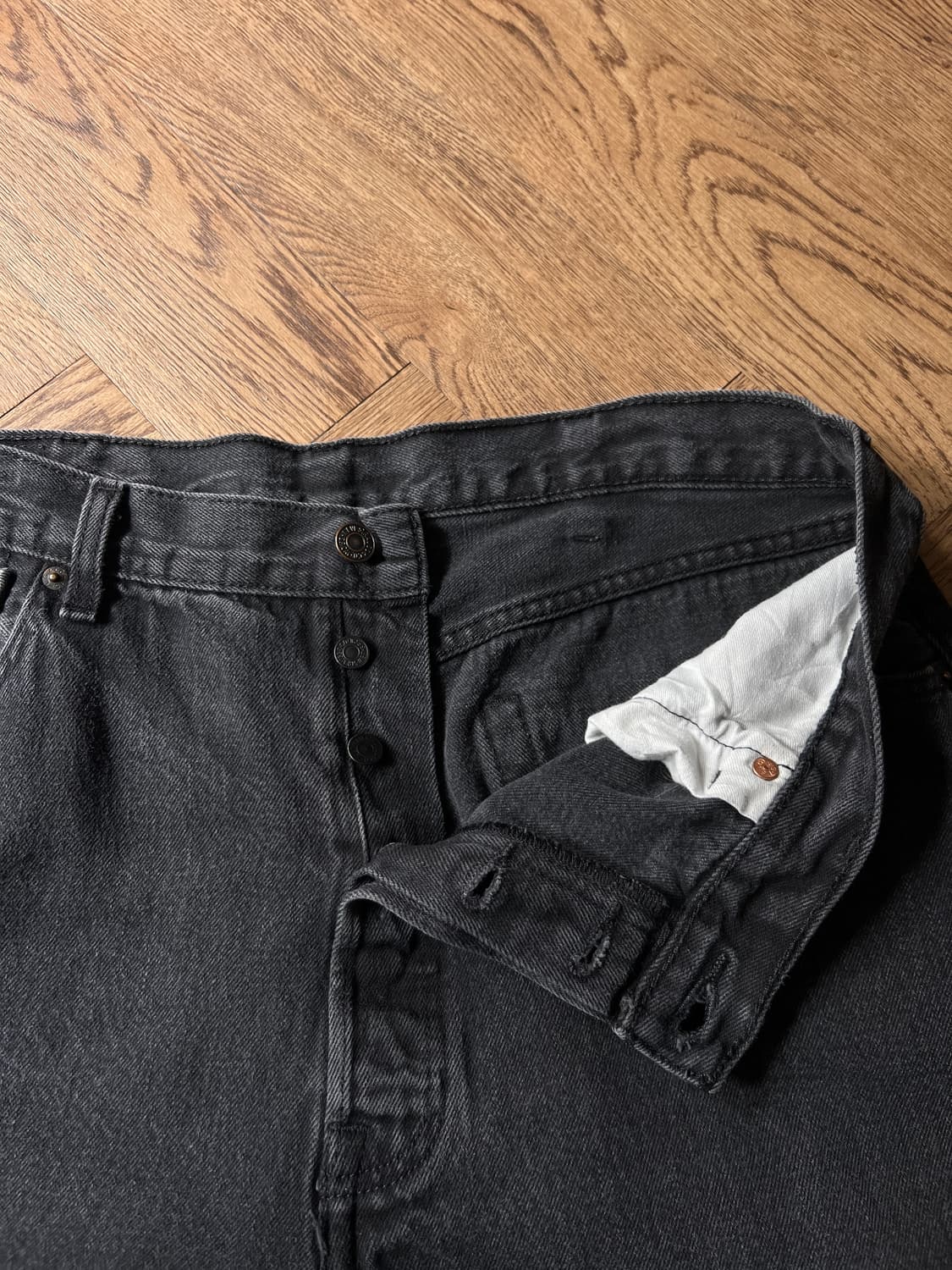 [38]리바이스 501 스트레이트 흑청 데님 팬츠 상품이미지3