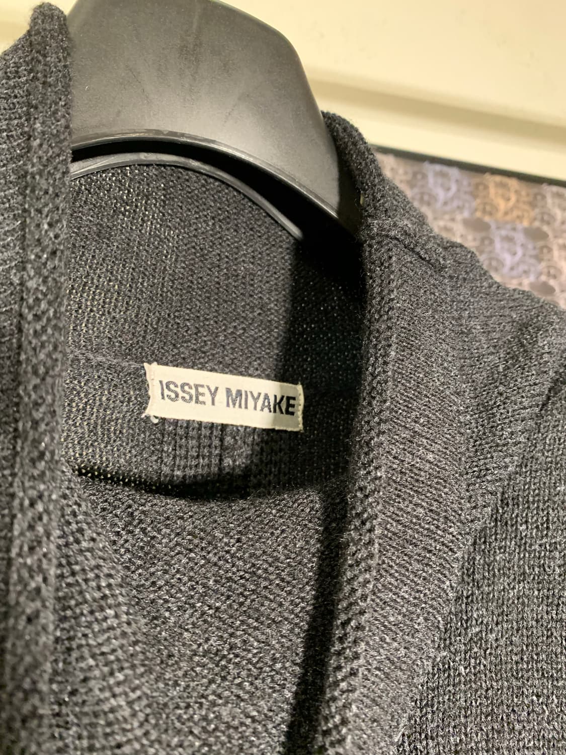 이세이미야케 목폴라 니트 상품이미지3