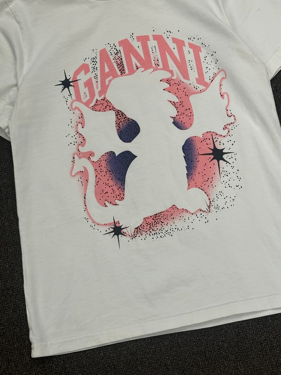 OS)GANNI vintage 여성 그래픽 프린팅 반팔 상품이미지2