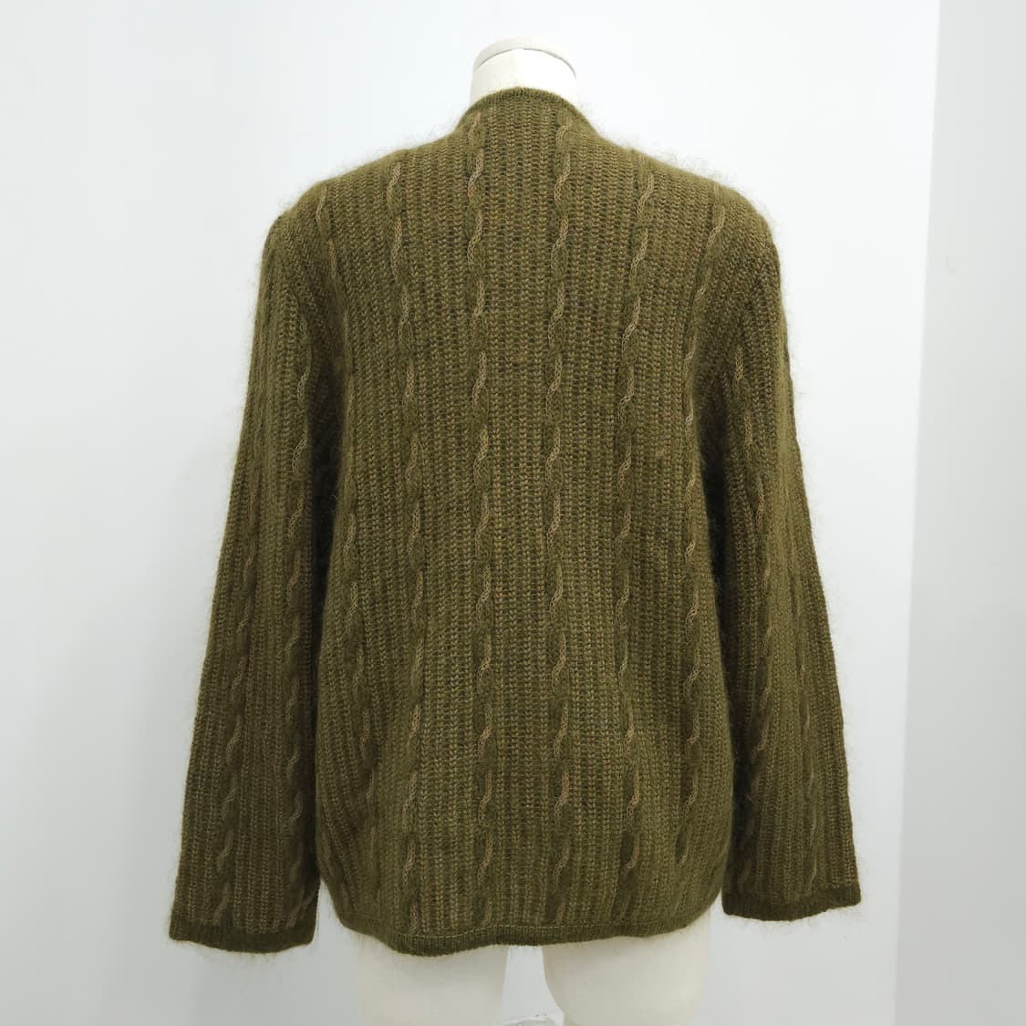 울 헤어리 딥올리브 컬러믹스 진주버튼 가디건 상품이미지3