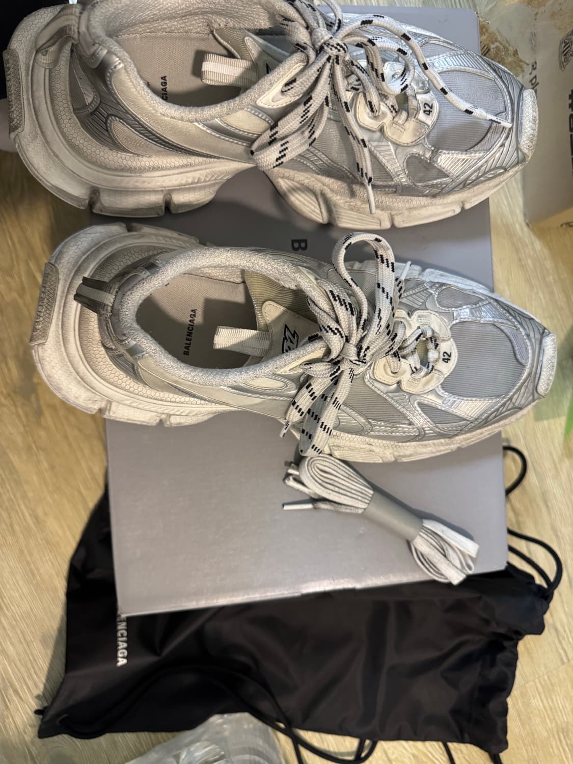 발렌시아가 썸머매쉬 3XL (42) 상품이미지2