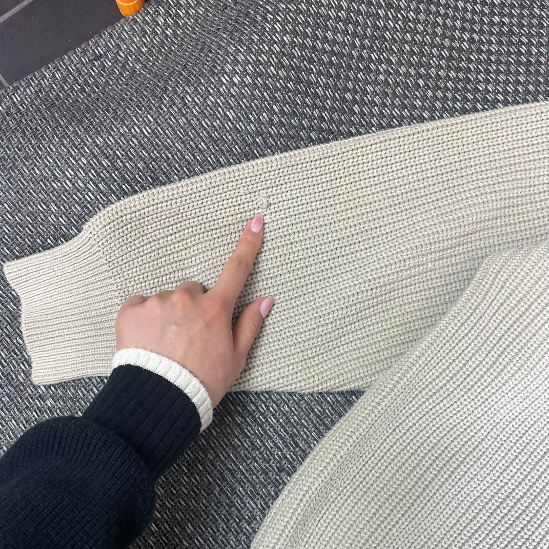 LMC 베이지 빅로고 와플 니트 상품이미지6