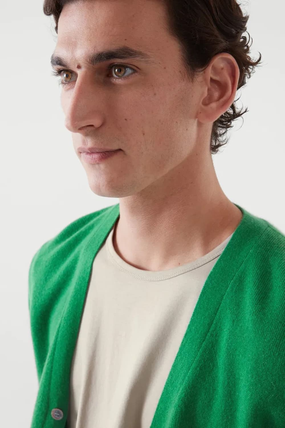 코스 슬림핏 캐시미어 가디건 그린 상품이미지5