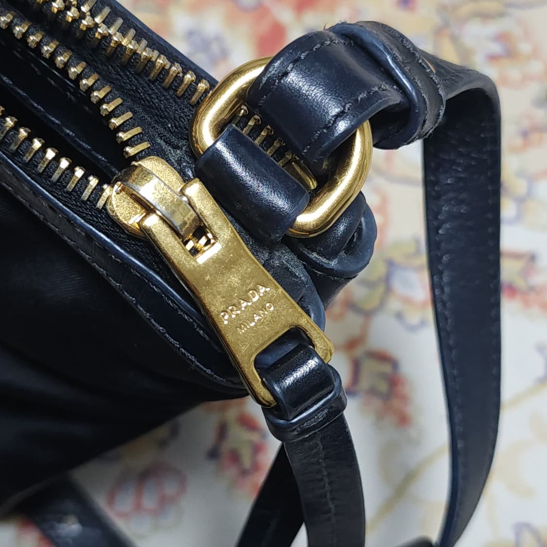 정품) 프라다 나일론 더블집 크로스백 가방 상품이미지7