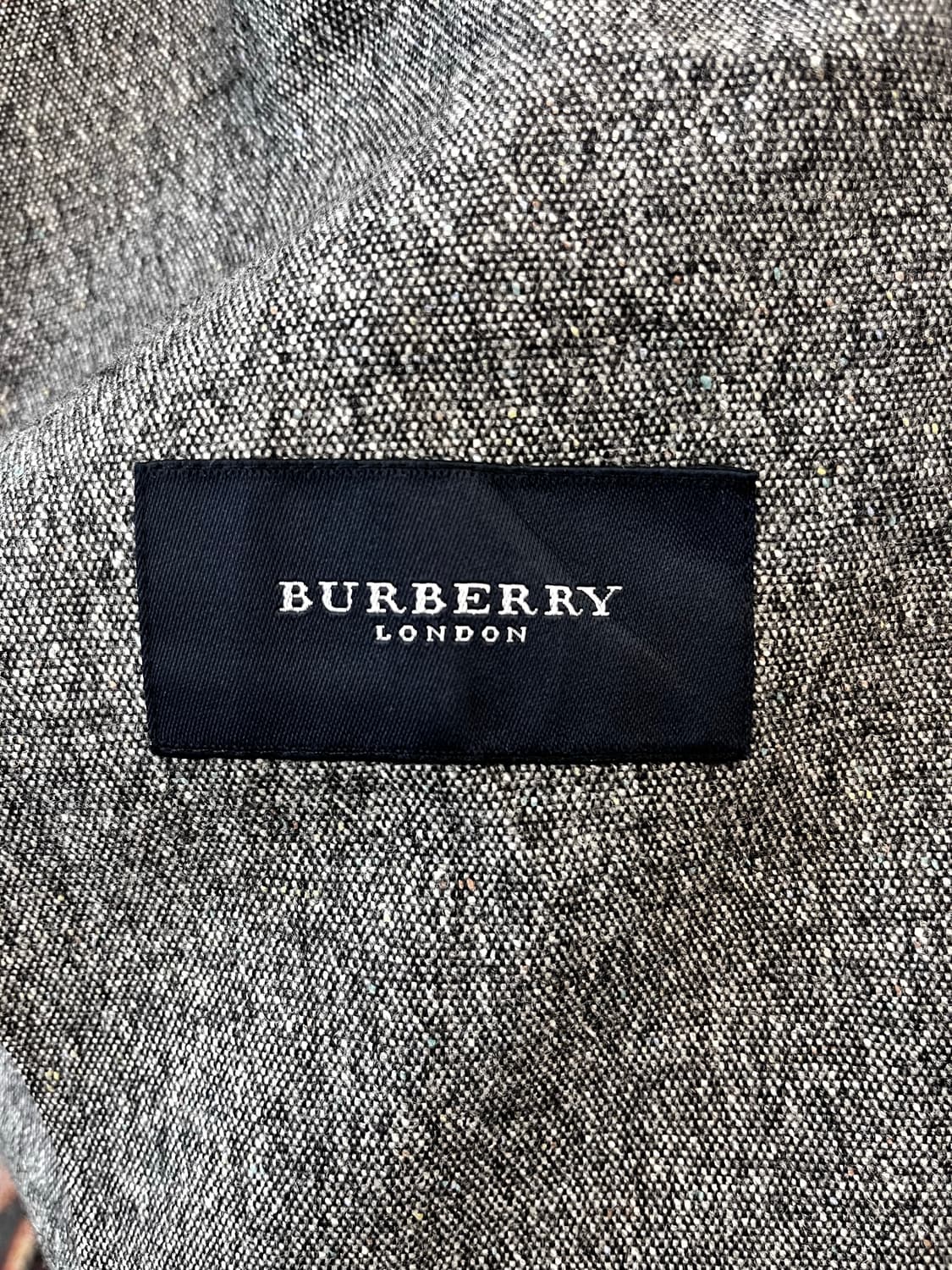 버버리 엘보우 패치 울 테일러드 블레이저 자켓 상품이미지8