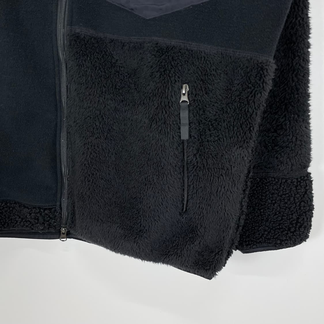 유니클로 엔지니어드가먼츠 플리스 쉐르파 자켓 상품이미지4