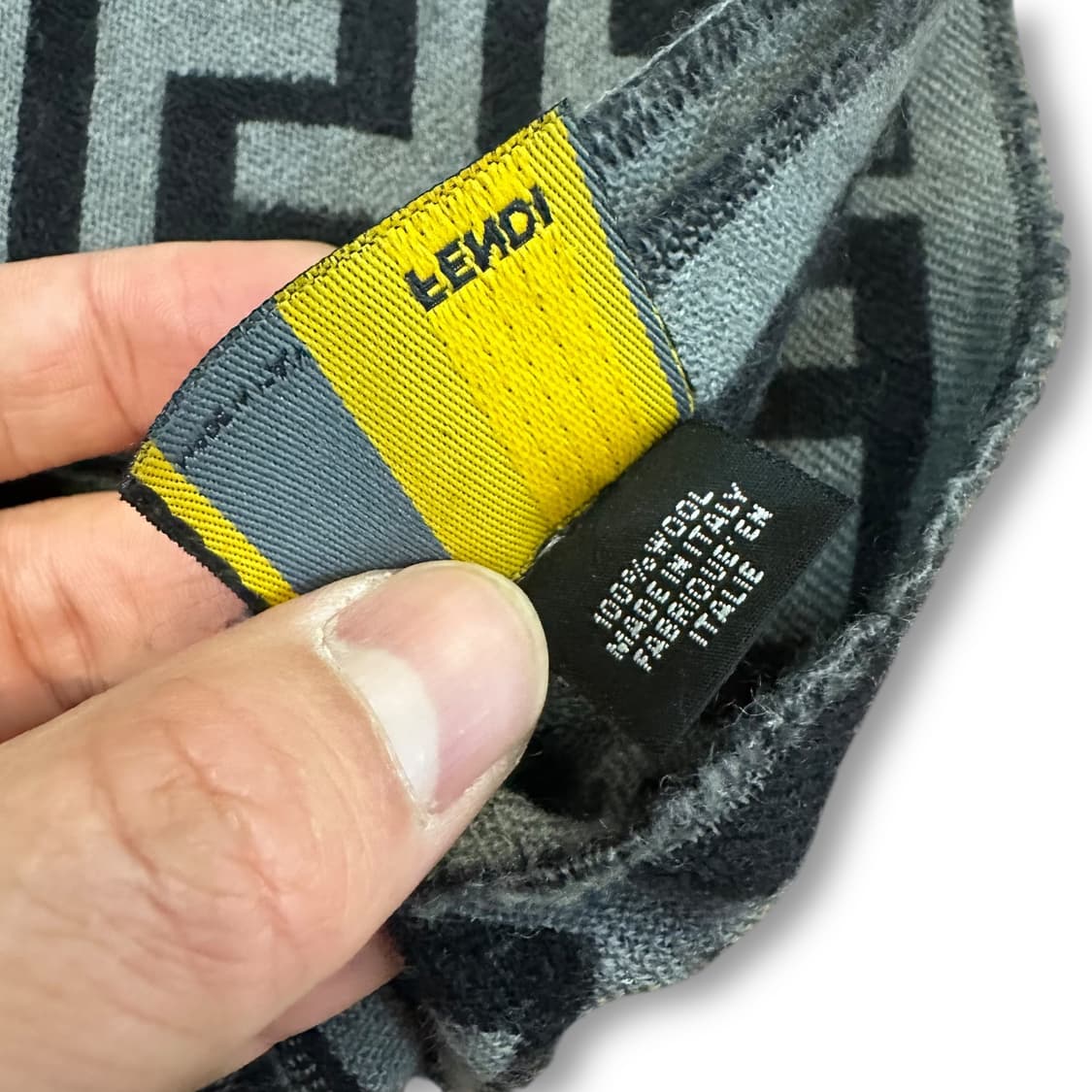 펜디 FF로고 울 머플러 상품이미지4