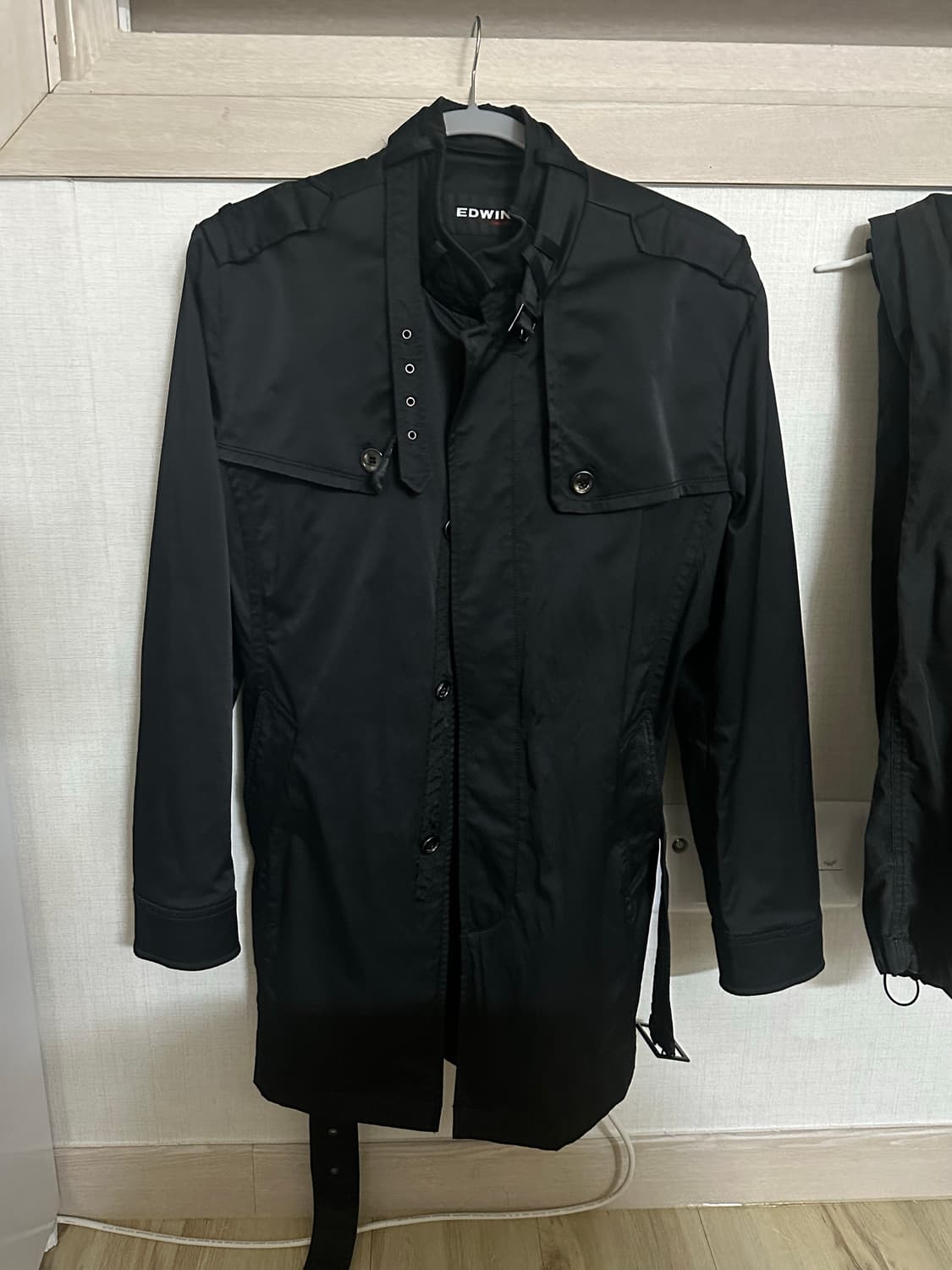EDWIN 블랙 코트  상품이미지1