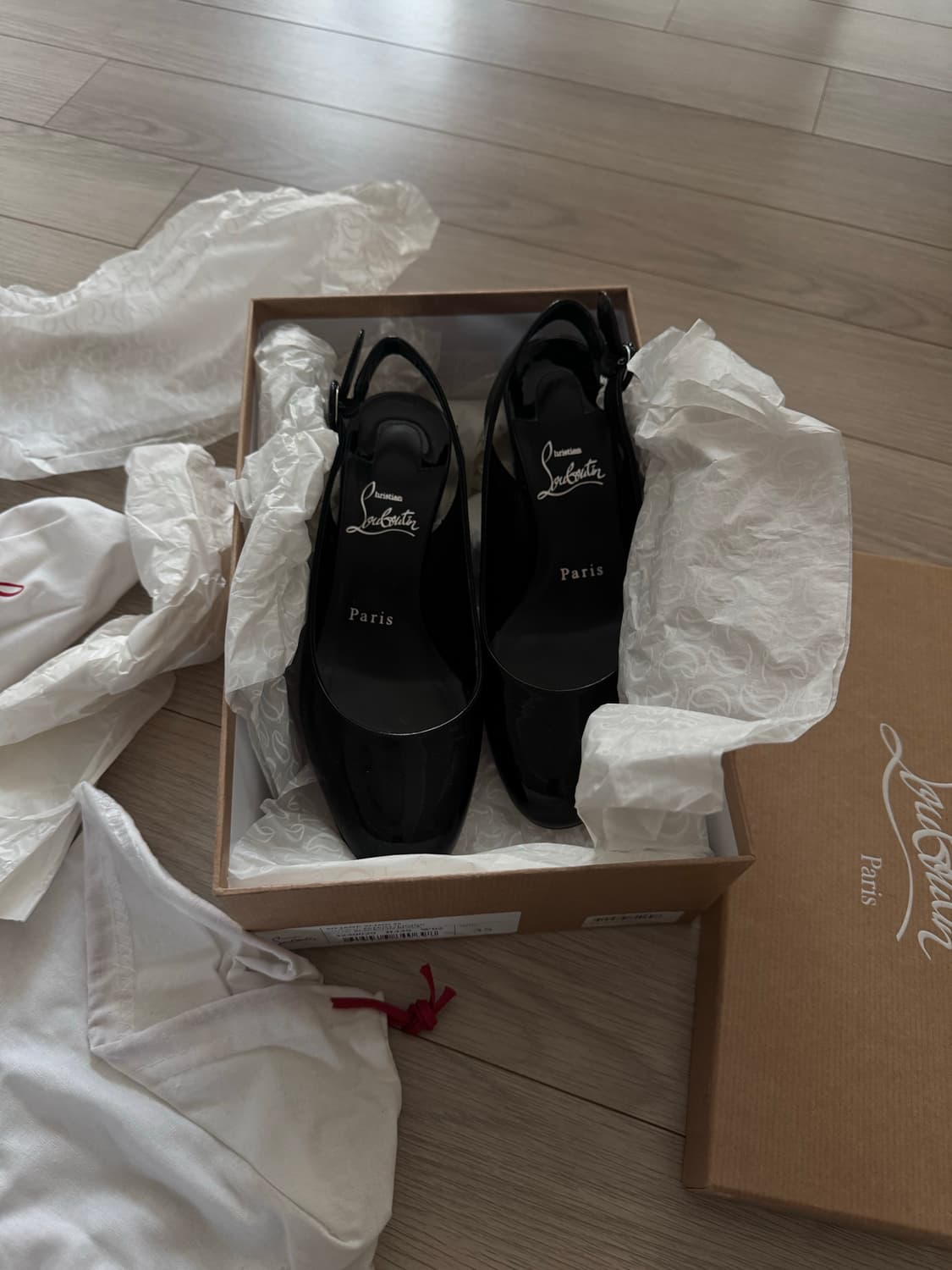 크리스찬 루부탱 So Jane 55 페이턴트 레더 슬링백 펌프스 상품이미지2