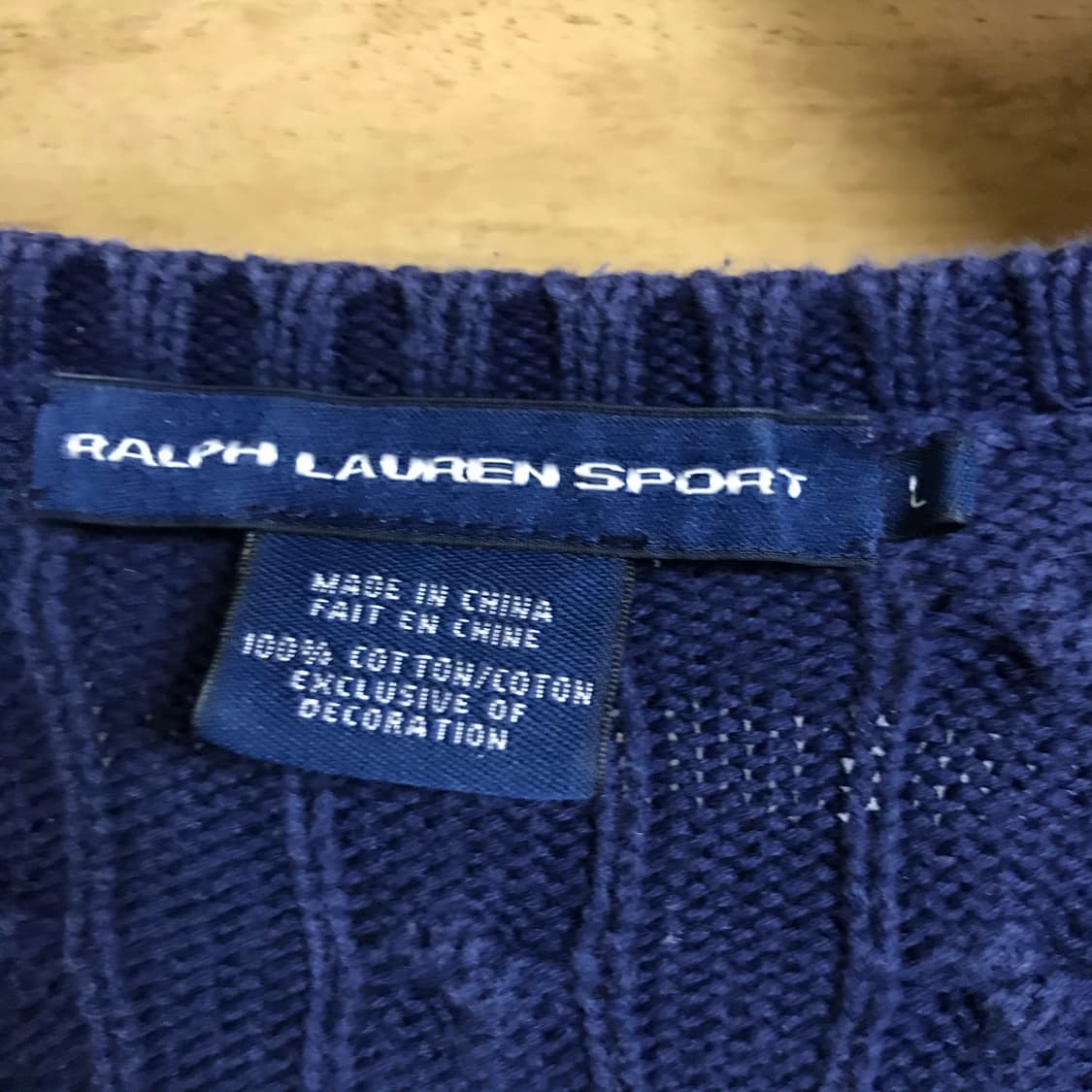 폴로 네이비 브이넥 여성 니트 상품이미지3