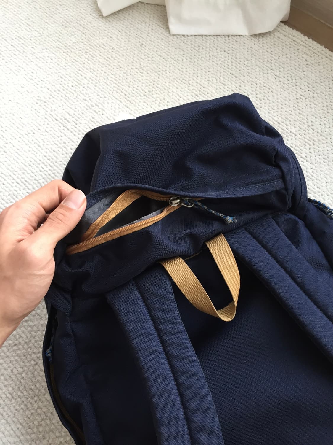 파타고니아 트래킹 백팩 네이비 상품이미지5