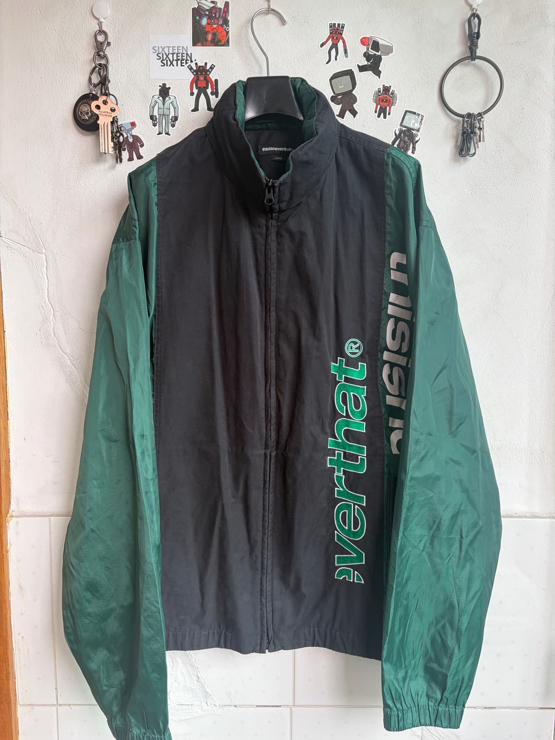 디스이즈네버댓 바람막이자켓 L 상품이미지1