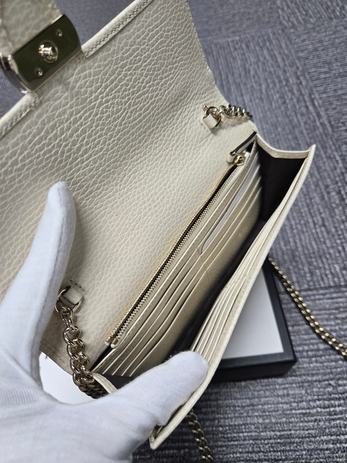 [특가][정품] 구찌 인터로킹 GG 숄더백 상품이미지5