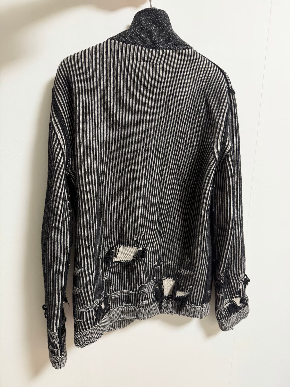 Mm6 마르지엘라 24fw 니트 집업 L 상품이미지5