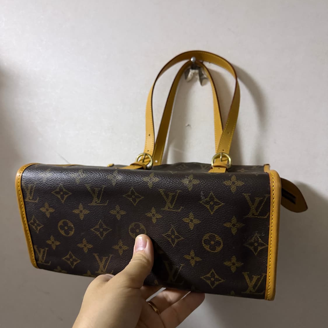 루이비통 모노그램 포핀코트 오뜨 숄더백(수선) 상품이미지4