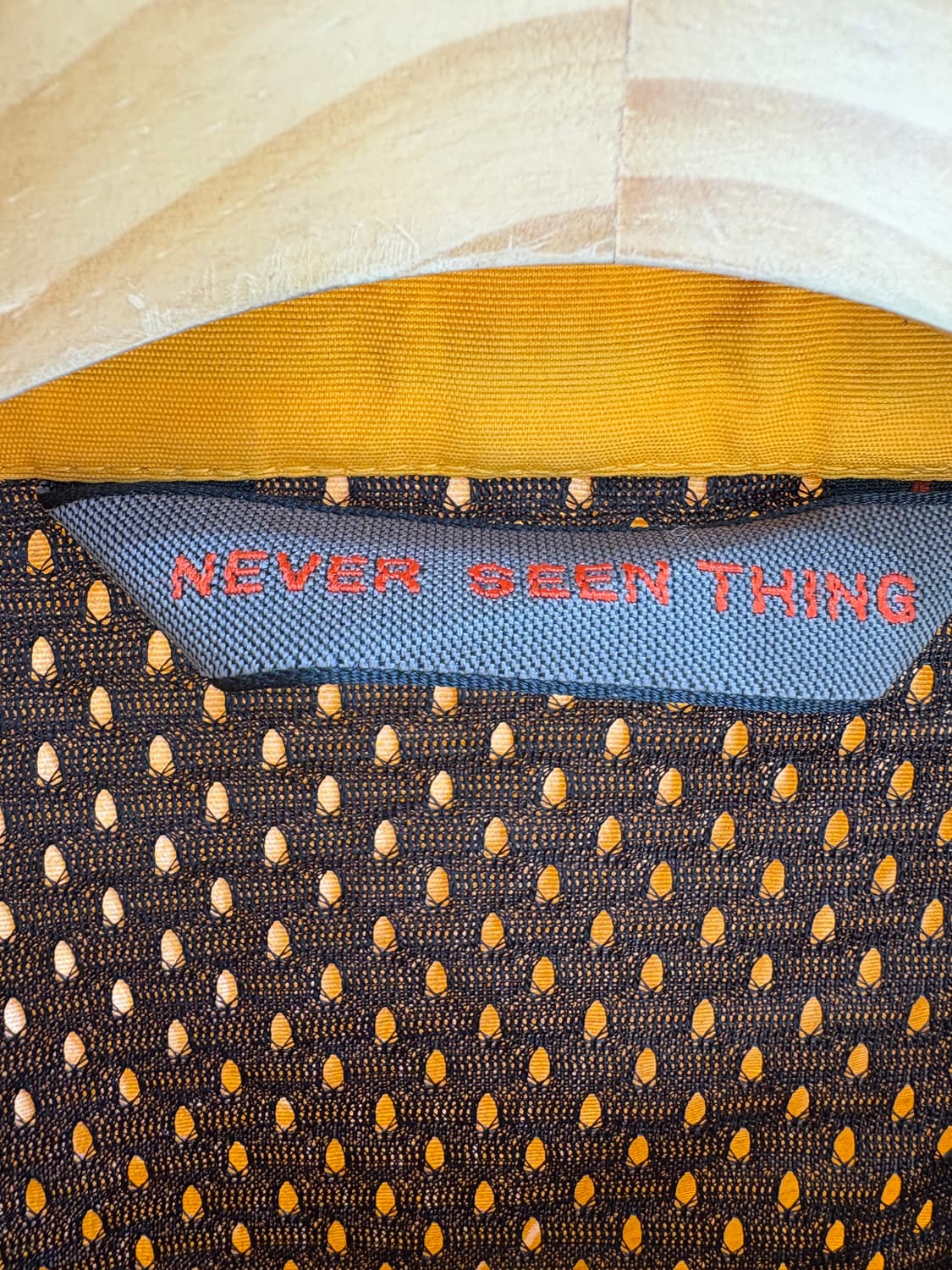 NEVER SEEN THING 바람막이 상품이미지6