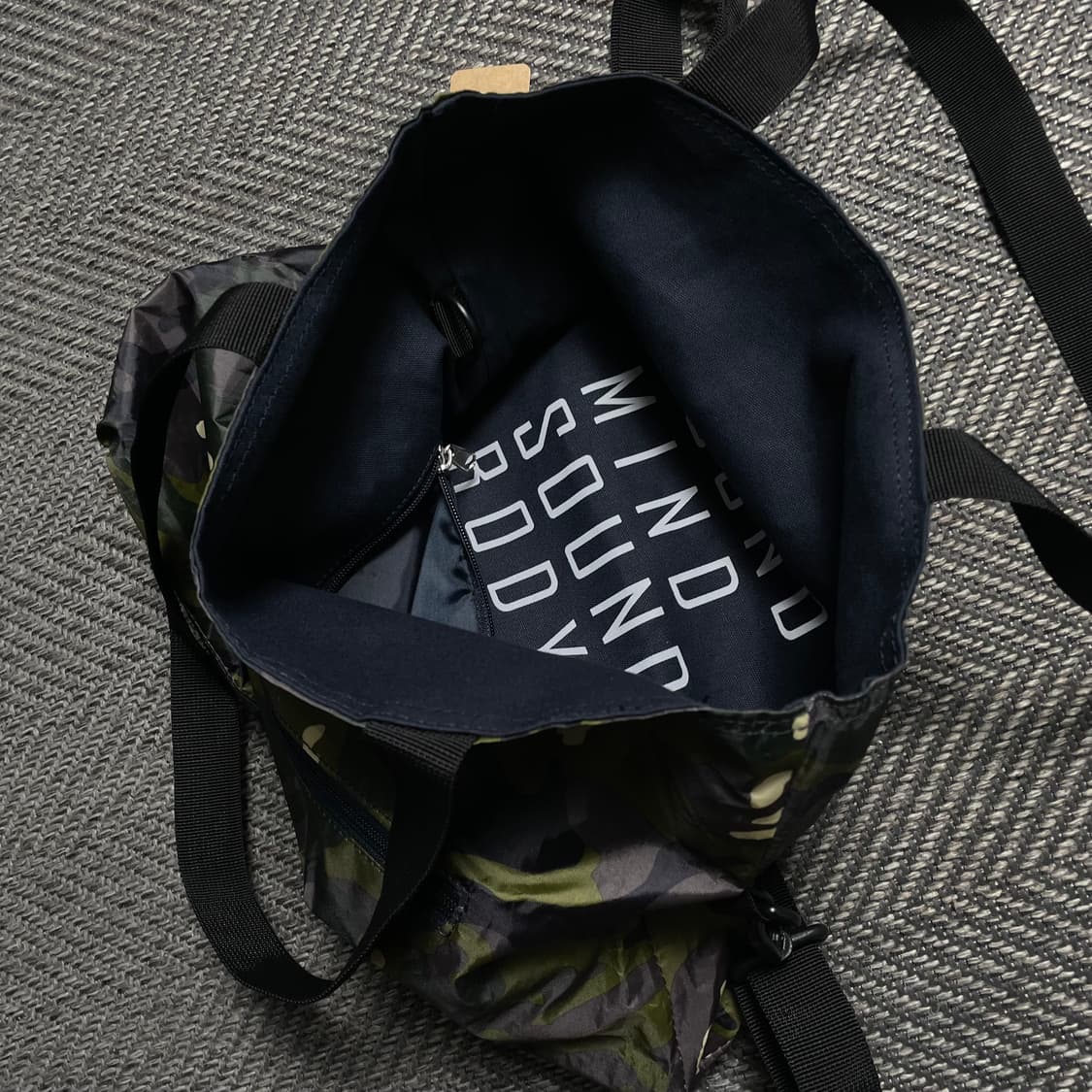 아식스 밀리터리 카모 숄더 크로스백y 5214 상품이미지5