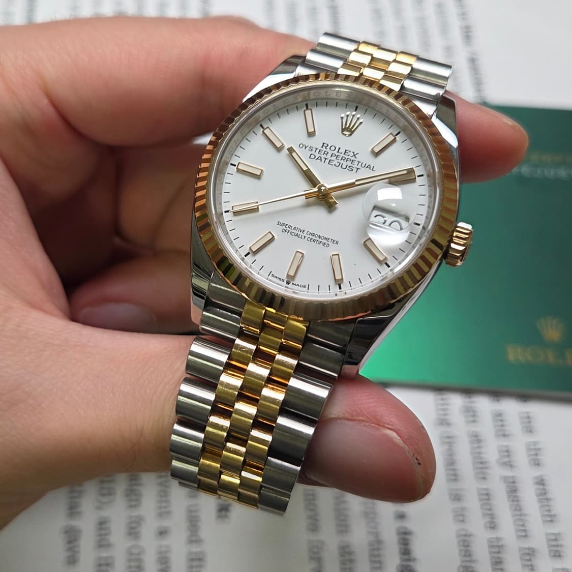 롤렉스 데이저스트 126233 18k콤비 화이트판 쥬빌리줄 (감정서 포함 상품이미지4