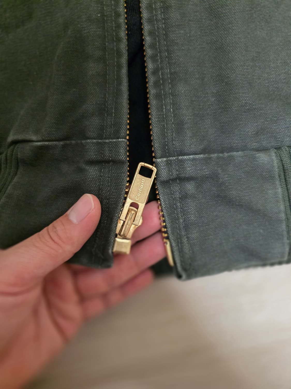 [L] 10s 칼하트 J130 Mos Large 팝니다 상품이미지6