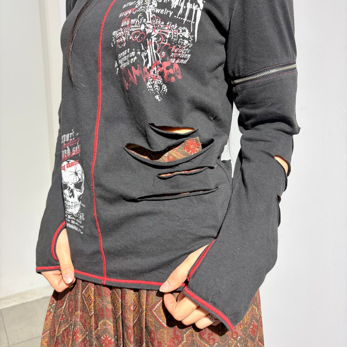 Blood storm 스컬 지퍼 고스룩 긴팔 티셔츠 상품이미지2