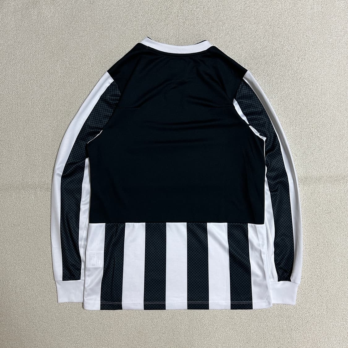 (택있음) 엄브로 스트라이프 롱슬리브 져지 상품이미지3