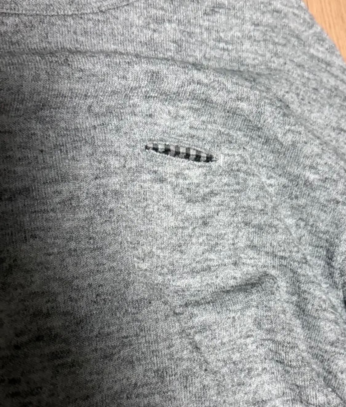 해칭룸 레이어 커프스 티셔츠 그레이 3사이즈 상품이미지2