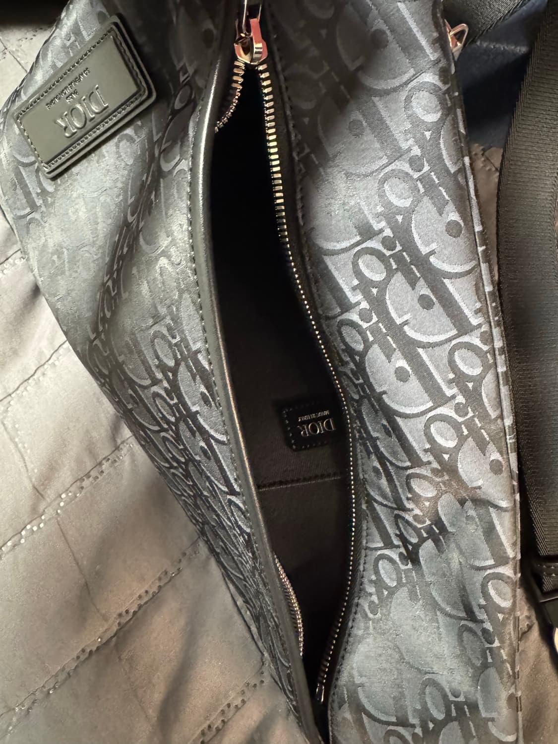 디올 슬링백 개봉만 한 상품 상품이미지3