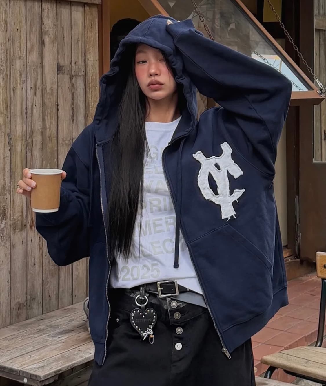 오와이 로고패치 후드집업 네이비 상품이미지3