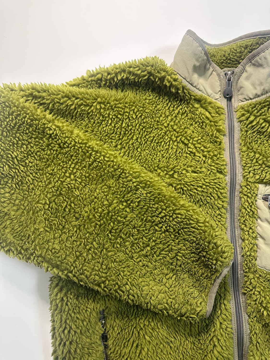 파타고니아 딥파일 모스그린  상품이미지2