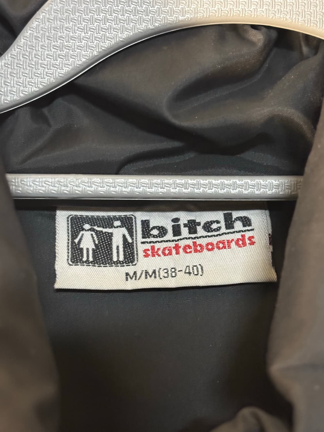 bitch skateboards 90s 비치 스케이트보드 로고 패딩  상품이미지8