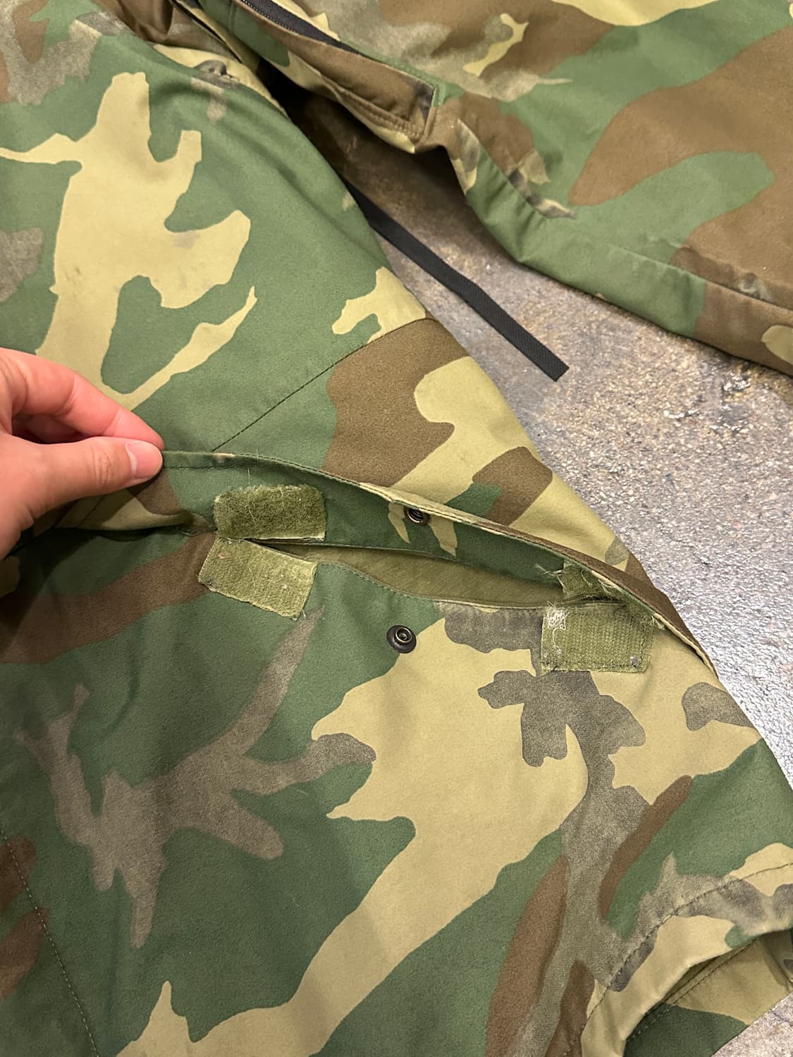 US ARMY 미군 오리지널 1세대 고어텍스 우드랜드 파카 M-R 상품이미지3