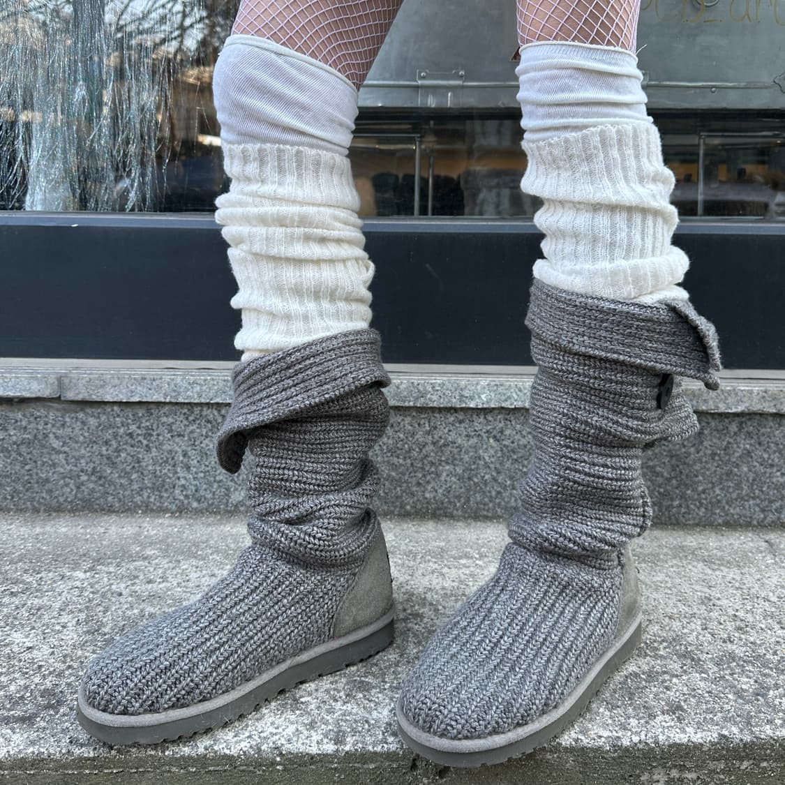 00s 그레이 니트 카디 어그 부츠 상품이미지1