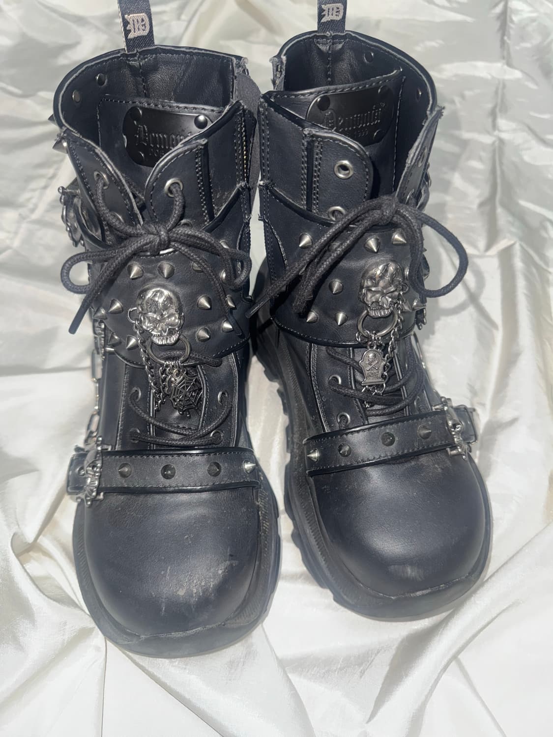 데모니아 에코-60 플레어 어글리 플랫폼 체인 앵클부츠 상품이미지2